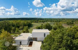 8-bedroom house 290 m² in Labin for 1,300,000 €