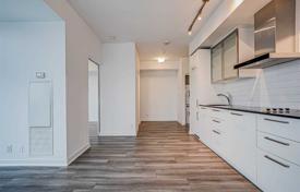 Apartment – York Street, Old Toronto, Toronto,  Ontario,   Canada for C$942,000