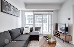 5-bedroom apartment in Etobicoke for C$1,159,000