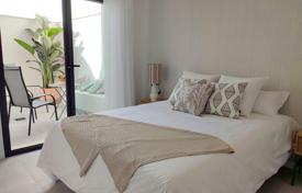 Ground-floor apartment with large terrace in Pilar de la Horadada for 260,000 €