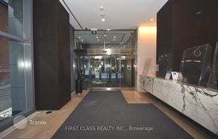 3-bedroom apartment in Grenville Street for C$1,074,000