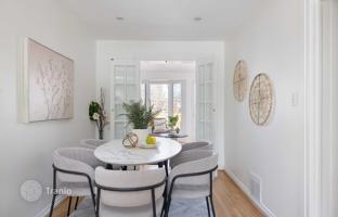 9-bedroom townhouse in East York for C$2,100,000
