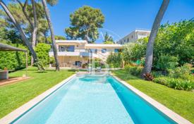 Villa – Antibes, Côte d'Azur (French Riviera), France for 1,850,000 €