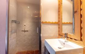 Apartment – Saint-Martin-de-Belleville, Auvergne-Rhône-Alpes, France for 1,500 € per week