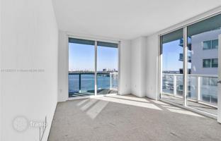 2-bedroom apartments in condo 128 m² in Edgewater (Florida) for $810,000