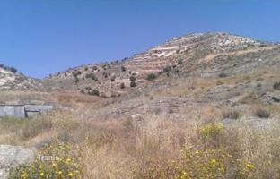 Land plot 46,824 m² in Larnaca for 915,000 €