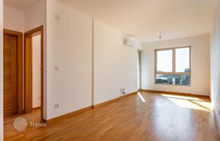 One-bedroom bright apartment with sea views, Becici, Budva, Montenegro for 125,000 €