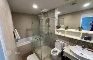 2-bedroom apartments in condo 128 m² in Patong for 278,000 €