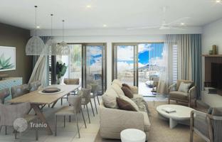 3-bedroom apartment 151 m² in Black River for $653,000