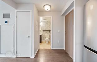 2-bedroom apartment in Lisgar Street for C$863,000