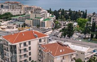 2-bedroom apartment 78 m² in Becici for 248,000 €