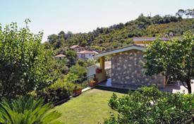 12-bedrooms villa 241 m² in Liguria, Italy for 850,000 €