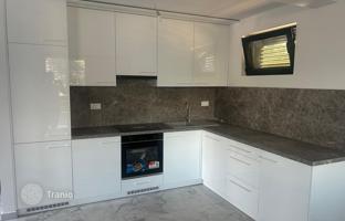 2-bedroom apartment 104 m² in Bogišići for 370,000 €
