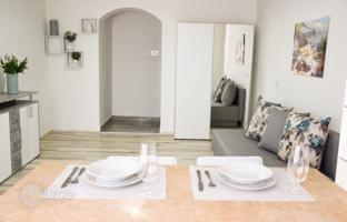 2-room apartment 94 m² in Porec for 220,000 €