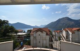 Comfortable villa with three terraces, sea views, a pool and a garden in a gated community, near the beach, Luta, Montenegro. Price on request