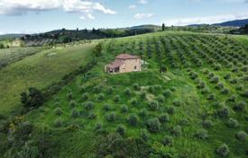 Farmhouse for sale in Montalcino Siena Tuscany for 1,390,000 €