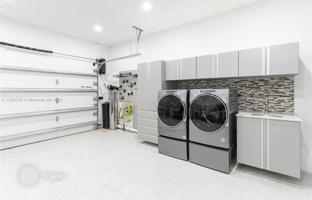 3-bedroom house 358 m² in Miami for $2,680,000
