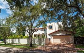 Apartment – Key Biscayne, Florida, USA for $3,400 per week