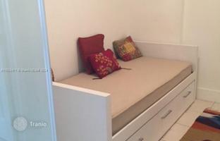 1-bedroom apartments in condo 87 m² in Miami Beach for $489,000