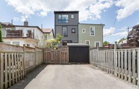 Terraced house – Pape Avenue, Toronto, Ontario,  Canada for C$1,867,000
