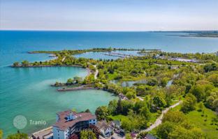 10-bedroom house in Etobicoke for C$1,479,000