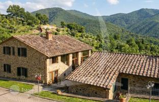 Land plot 800 m² in Sansepolcro for 1,200,000 €