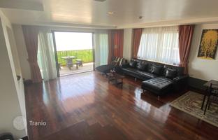 3-bedroom apartment 161 m² in Pattaya for $242,000