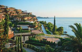 New waterfront residence with a beach, beach clubs and a swimming pool, Budva, Montenegro for From 880,000 €