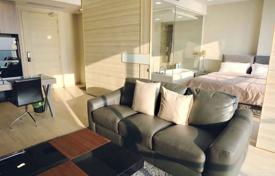 Apartment – Pattaya, Chonburi, Thailand for $216,000