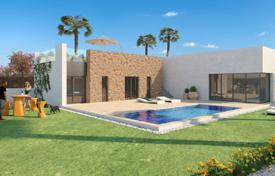 Bright villa next to golf courses, surrounded by nature for 489,000 €
