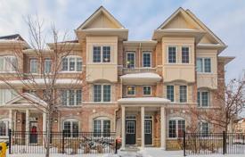 Terraced house – Scarborough, Toronto, Ontario,  Canada for C$1,029,000