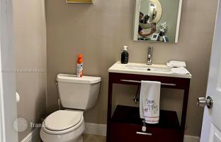 3-bedroom house 220 m² in Miami Lakes for $585,000