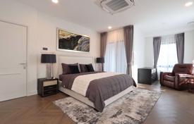 4-bedroom cottage in Prawet for $9,500 per week