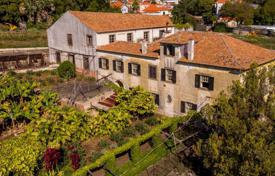 Historic villa with a large plot, Funchal, Madeira, Portugal for 1,200,000 €