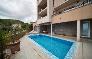 4-bedroom villa 495 m² in Budva city for 859,000 €