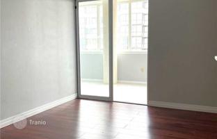 6-bedroom apartment in Etobicoke for C$765,000