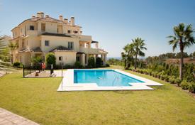 Spacious apartment with a garage, a terrace and a sea view in a residential complex with a pool and a garden, Casares, Spain for 304,000 €