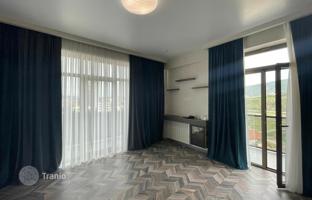 3-bedroom apartment 130 m² in Tbilisi (city) for $290,000