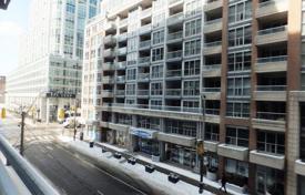 Apartment – Wellington Street West, Old Toronto, Toronto,  Ontario,   Canada for C$797,000
