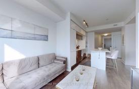 Apartment – York Street, Old Toronto, Toronto,  Ontario,   Canada for C$999,000