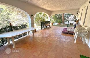 4-bedroom chalet 315 m² in Lloret de Mar for 789,000 €