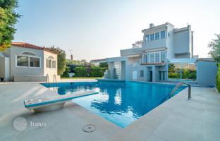 Exclusive villa with a swimming pool and a panoramic sea view at 200 meters from the beaches, Lagonissi, Greece for 1,180,000 €