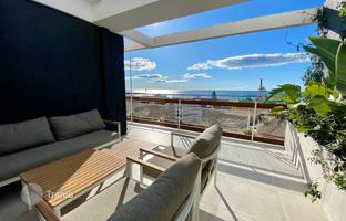 4-bedroom penthouse 120 m² in Alicante for 850,000 €