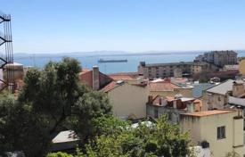 Renovated apartment with a balcony and a river view, Graça, Lisbon, Portugal for 360,000 €