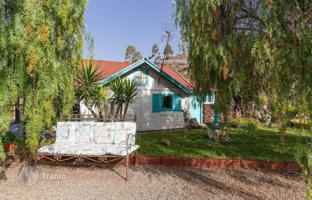 8-bedroom country house 300 m² in Guia de Isora for 750,000 €