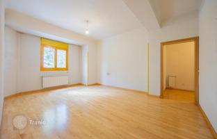 Bright four-bedroom apartment in the center of Madrid, Spain for 1,285,000 €