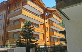 Stylish four-room apartment in a modern chalet, Zermatt, Valais, Switzerland for 4,140 € per week
