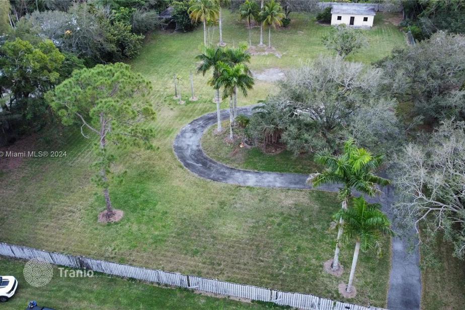 Land Plot in Miami for Sale, $2,700,000, ID2353194 — Tranio
