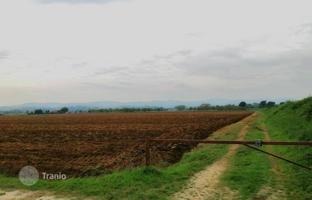 Land plot in Montepulciano for 2,200,000 €