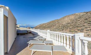 3-bedroom penthouse 96 m² in Palm-Mar for 414,000 €